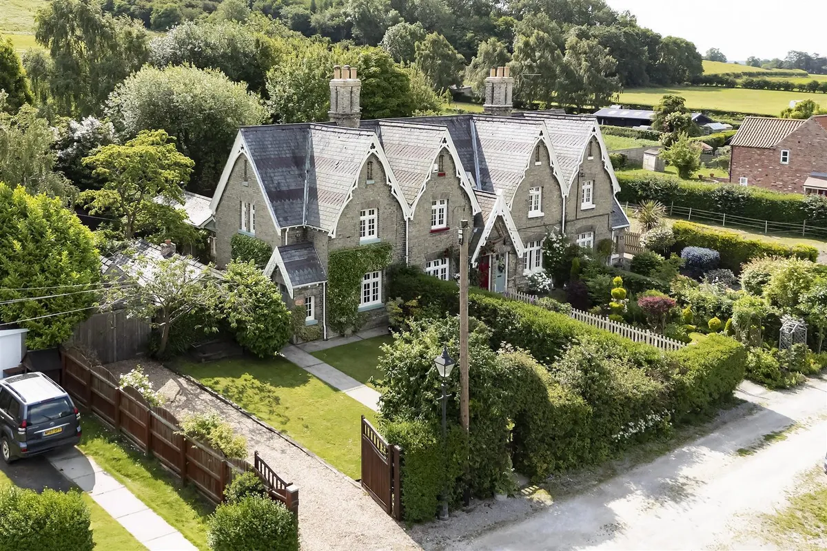 North Cliffe, York