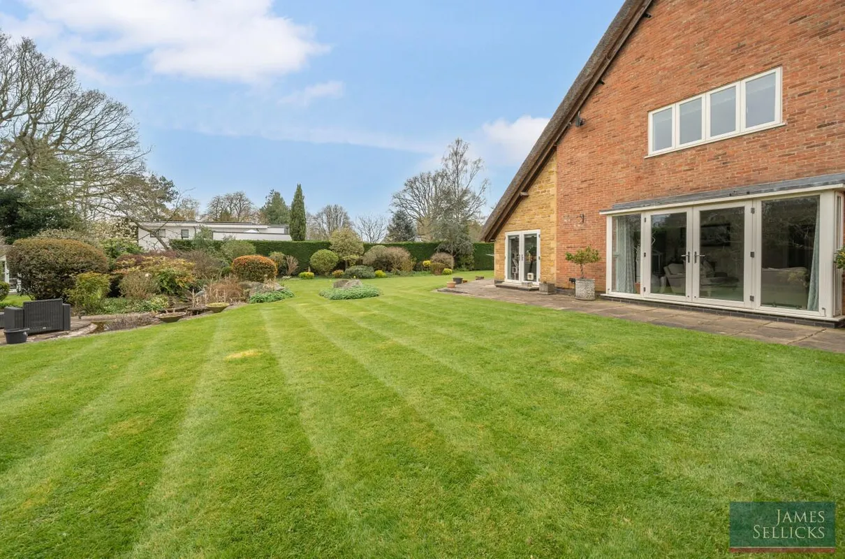 The Woodlands, Market Harborough