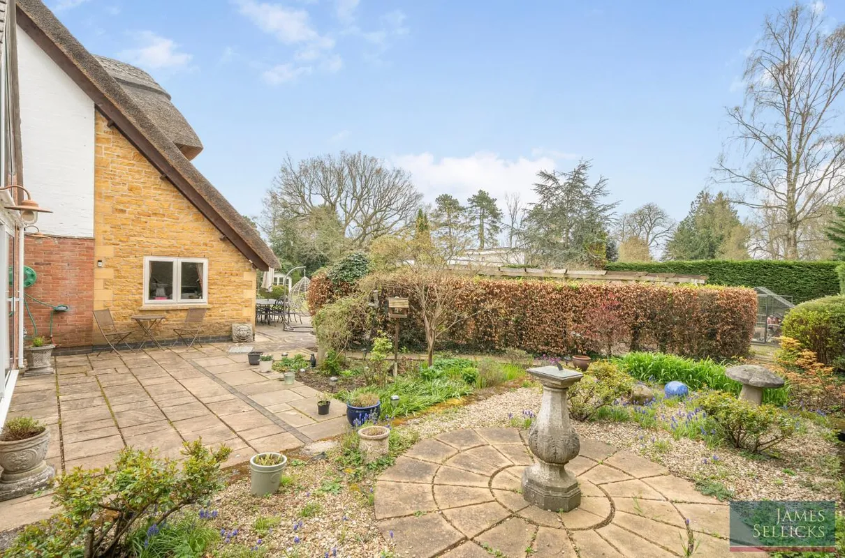 The Woodlands, Market Harborough