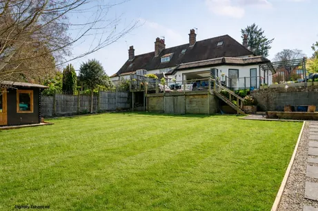 College Hill Terrace, HASLEMERE, GU27
