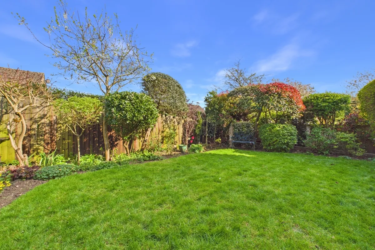 South Bridge Close, Oundle, Northamptonshire, PE8