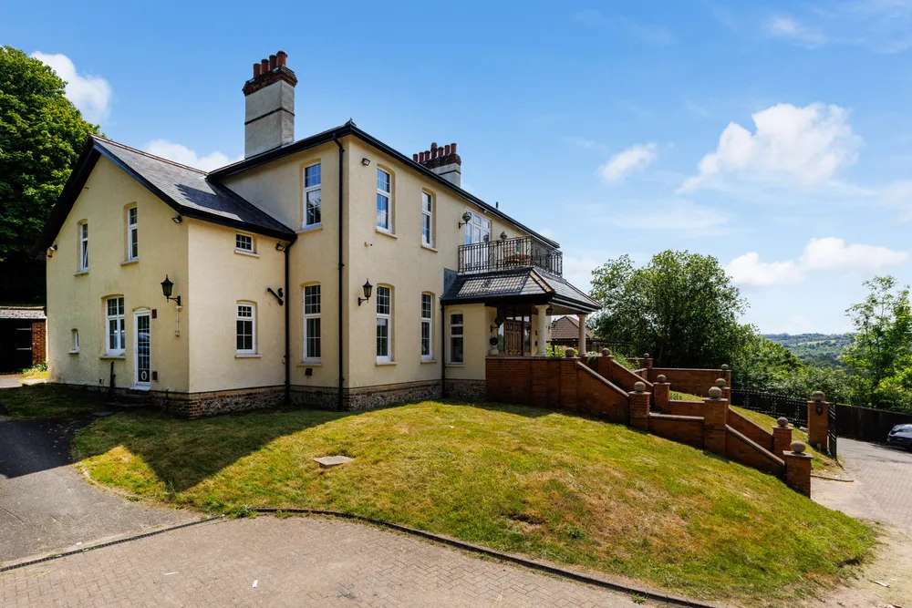 The Mount, Warlingham, CR6