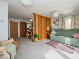 Beehive Way, Bawdeswell, Dereham thumb 2