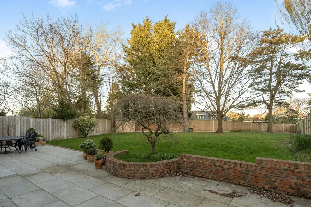 Oakleigh Avenue, Whetstone, N20