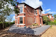 Fluin Lane, FRODSHAM