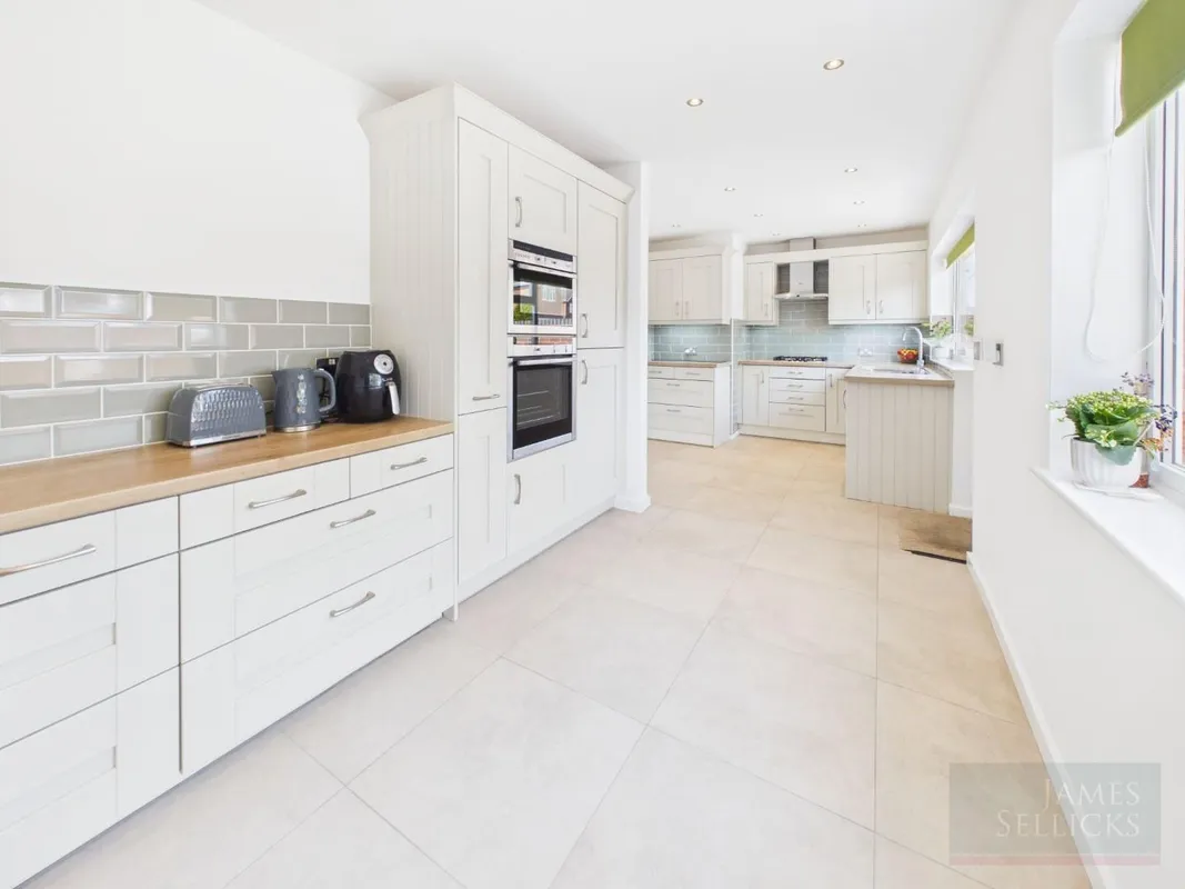 Firs Road, Houghton on the Hill, Leicestershire