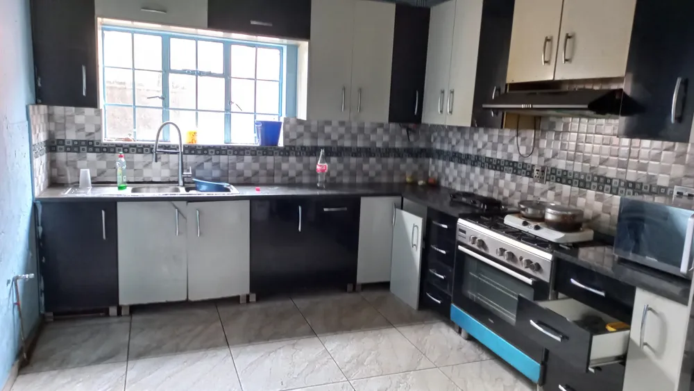South Africa, Gauteng, Judiths Paarl, Kimberley road, 104