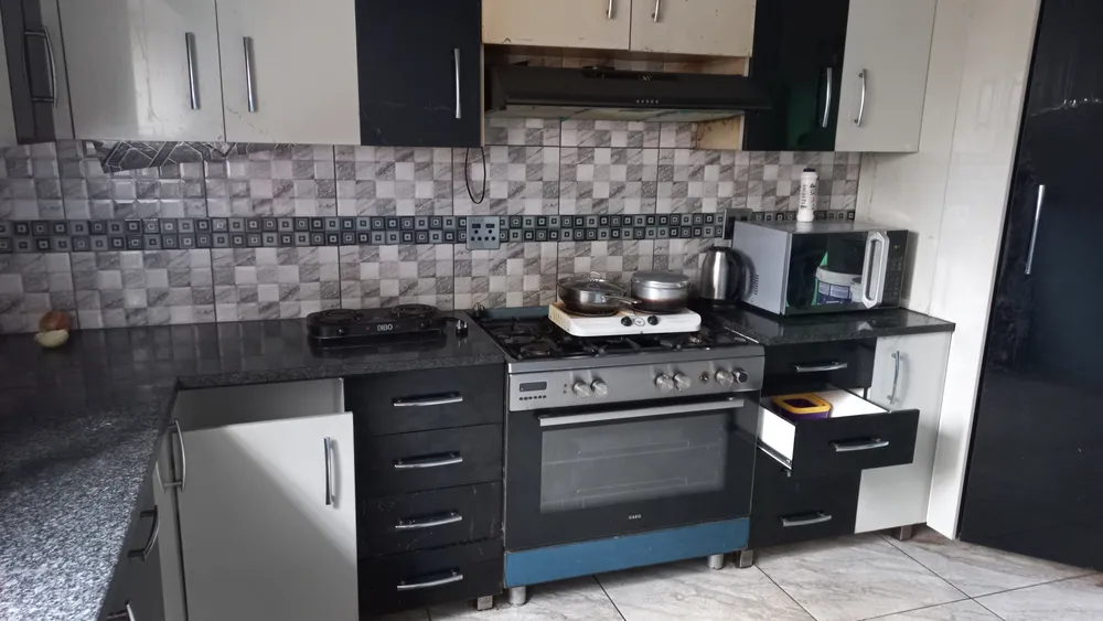 South Africa, Gauteng, Judiths Paarl, Kimberley road, 104
