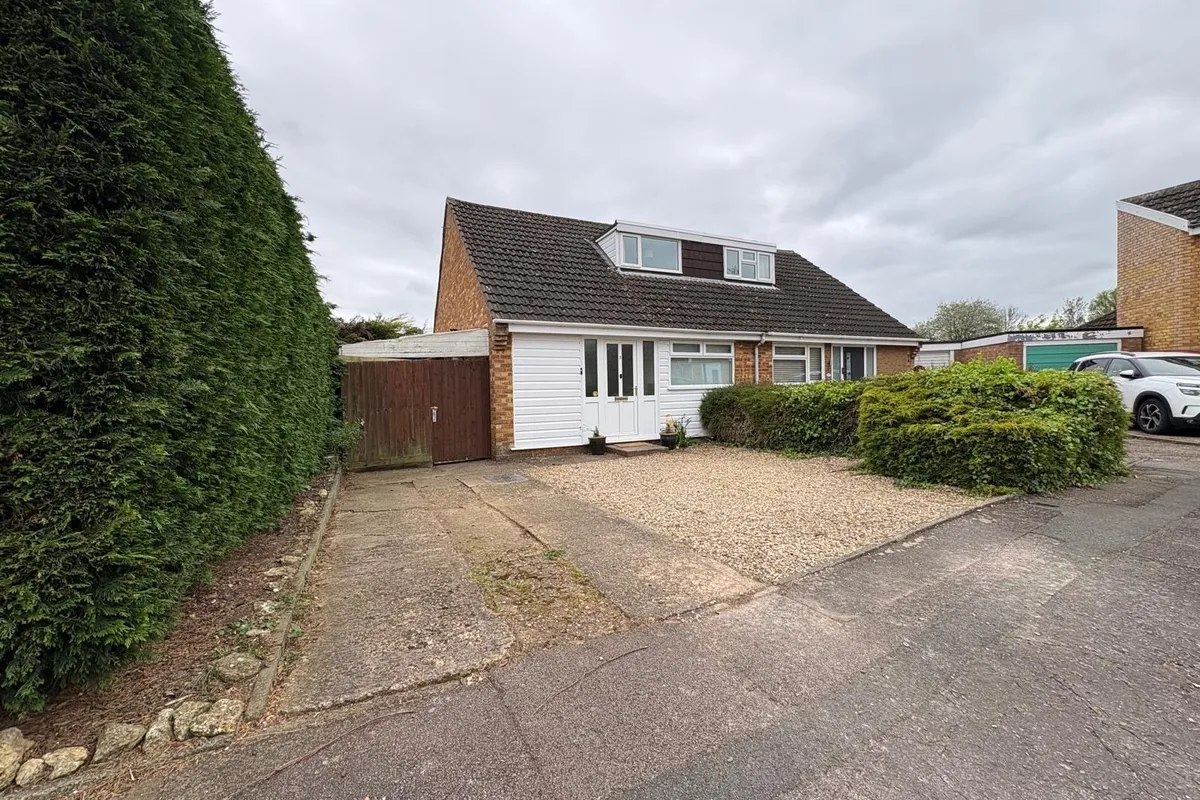 Hedgerow Drive, Kingsthorpe