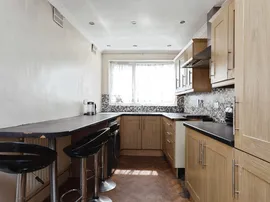 Ripple Road, Barking thumb 3