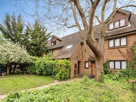 Coulson Way, Burnham, Slough photo