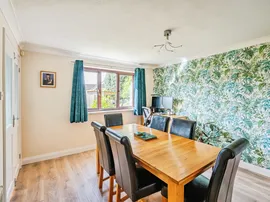 Willow Drive, Seaford thumb 3