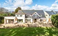 Property image gallery