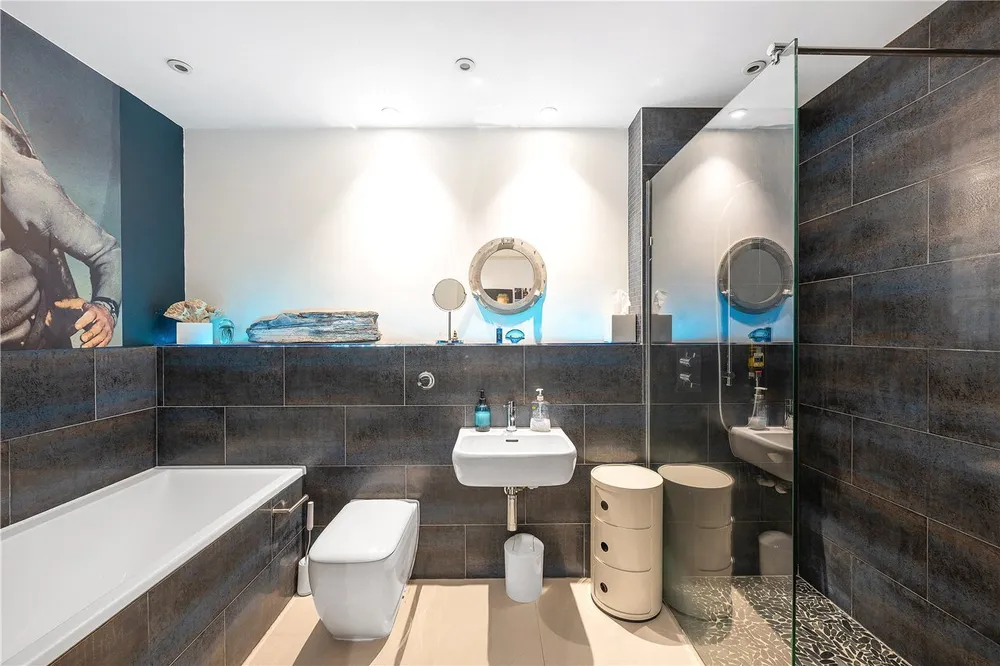 Robins Grove, West Wickham, BR4
