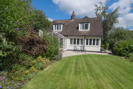 Bell Road, Haslemere, GU27