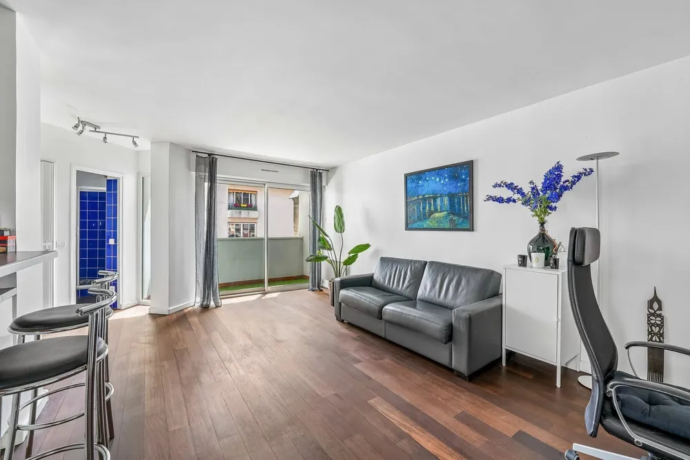 Paris 17th (Ternes), 75017, France
