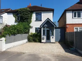 Blackamoor Lane, Maidenhead photo