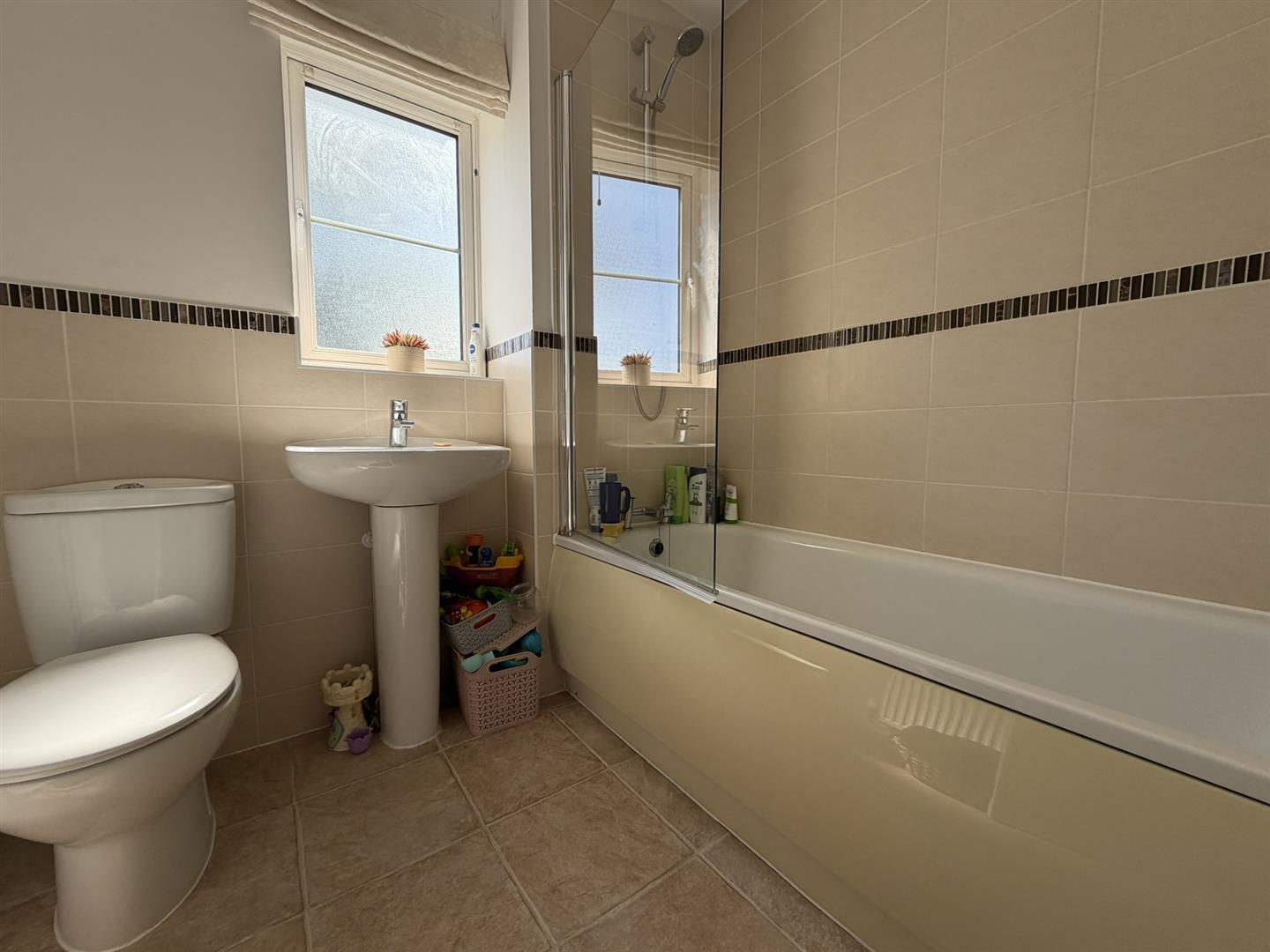 Claydon Road, Daventry Image 16