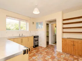 Barons Close, Fakenham thumb 2