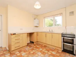 Barons Close, Fakenham thumb 3