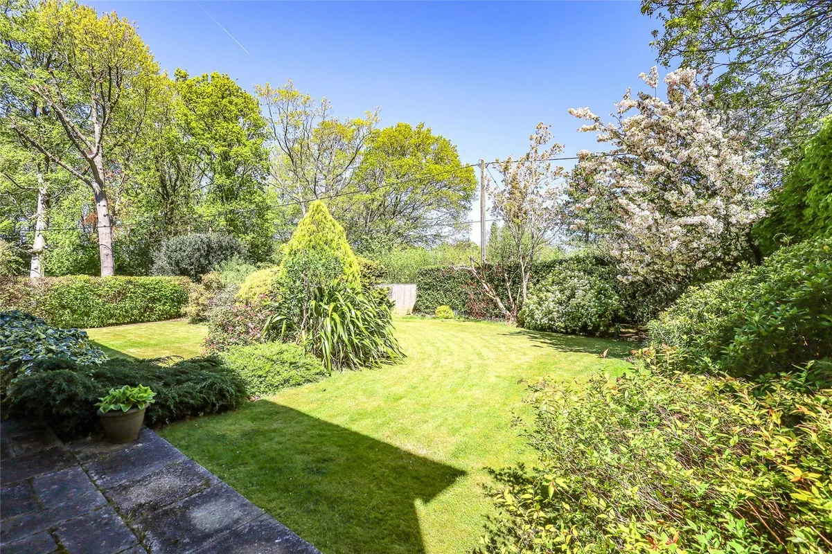 Highfield Gardens, Liss, Hampshire, GU33