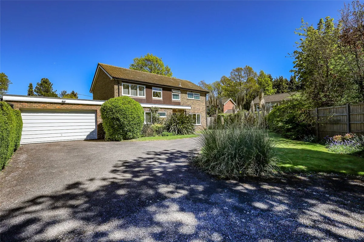 Highfield Gardens, Liss, Hampshire, GU33