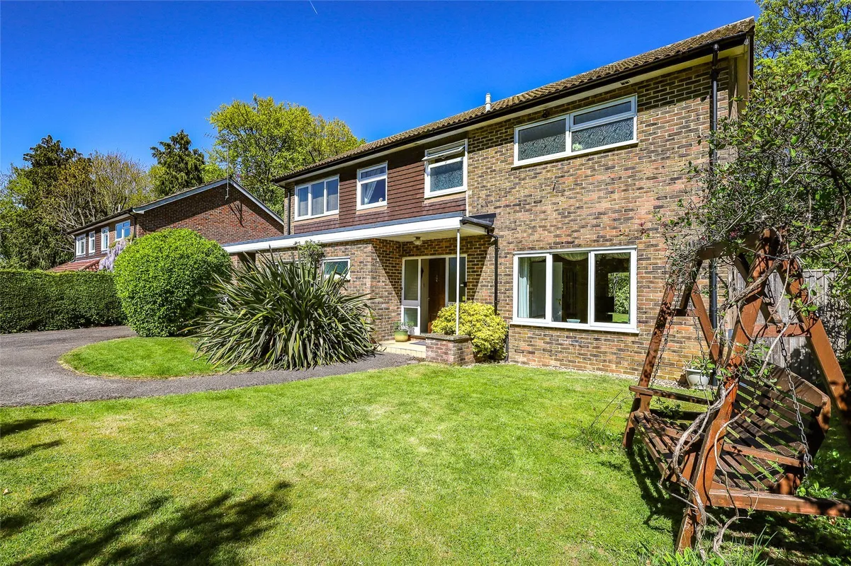 Highfield Gardens, Liss, Hampshire, GU33