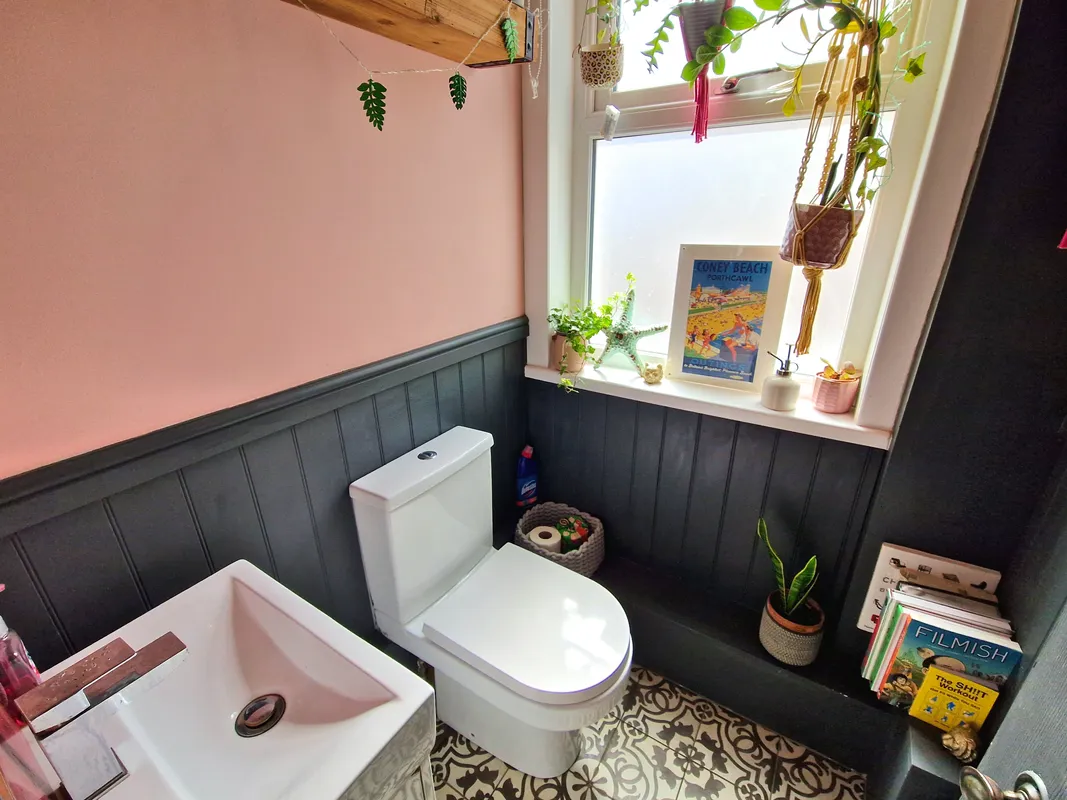 LOUGHER GARDENS, PORTHCAWL, CF36 3BJ