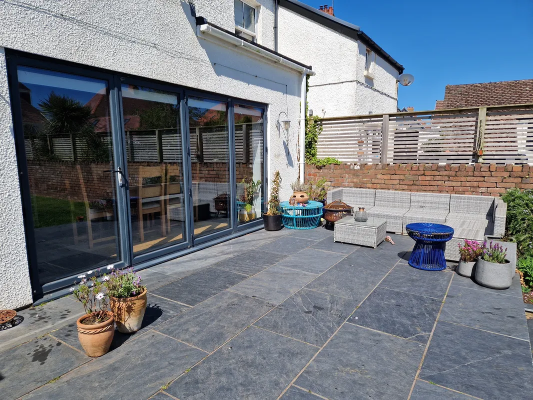 LOUGHER GARDENS, PORTHCAWL, CF36 3BJ