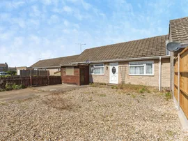 Broomhill Close, Red Lodge, Bury St. Edmunds photo