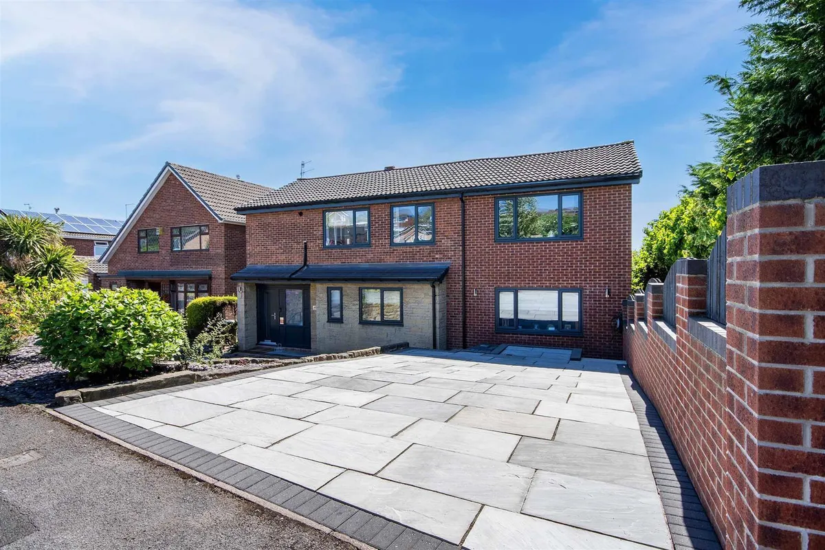 Woodfoot Road, Rotherham