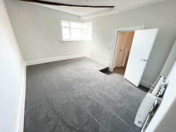 6 The Drapery, Northampton Image 8