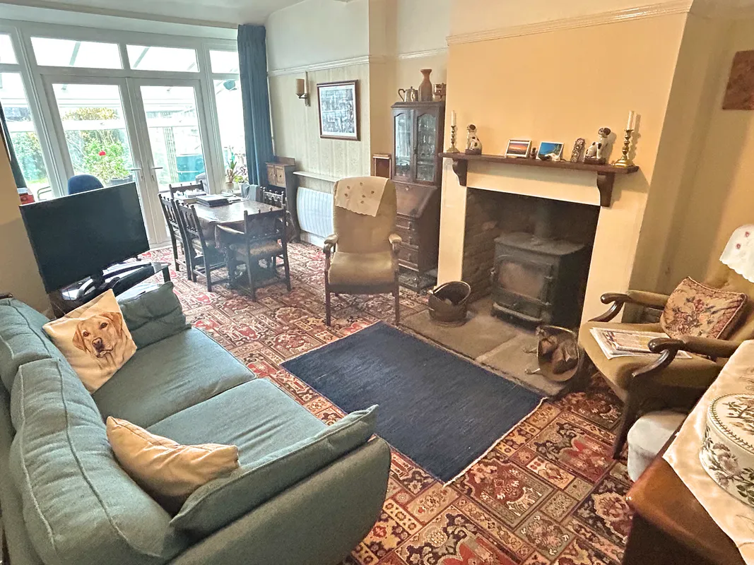 CLEVIS CRESCENT, NEWTON, PORTHCAWL, CF36 5NY