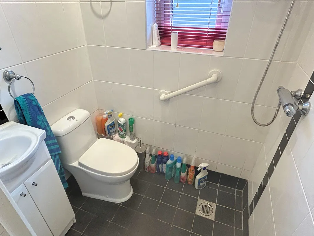 CLEVIS CRESCENT, NEWTON, PORTHCAWL, CF36 5NY