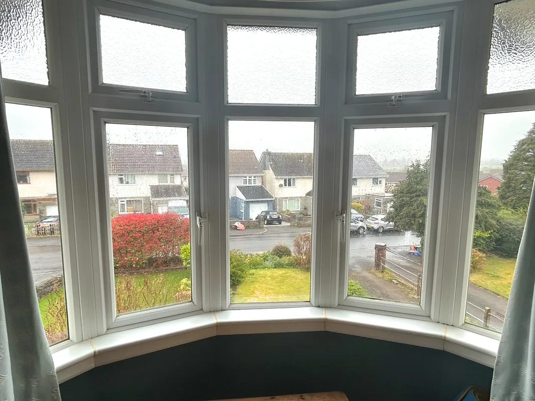 CLEVIS CRESCENT, NEWTON, PORTHCAWL, CF36 5NY