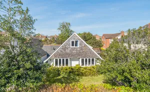 Phillipps Avenue, Exmouth, Devon, EX8 photo