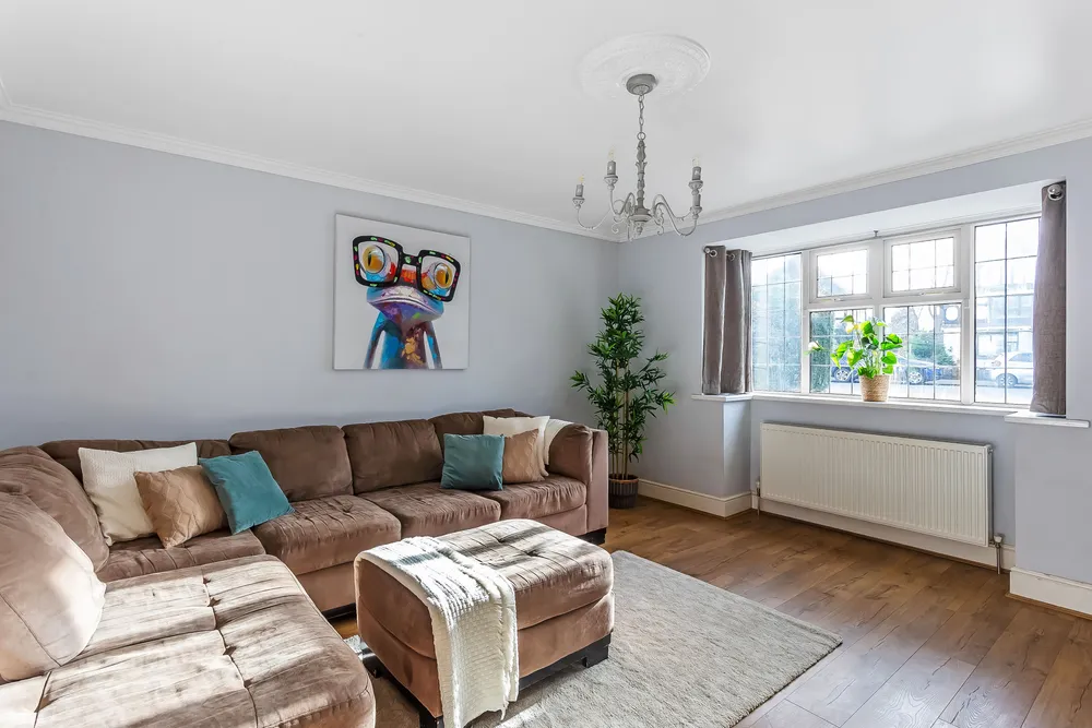 Court Avenue, Coulsdon, CR5