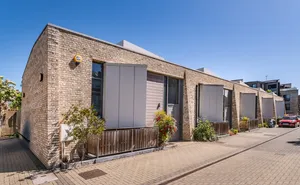 Halford Place, Hanwell, W7, Hanwell