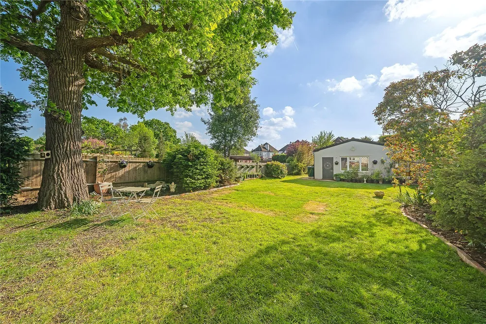 Hayes Lane, Beckenham, BR3