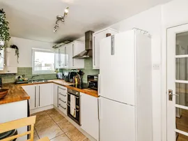 St. Catherines Terrace, Hove thumb 3