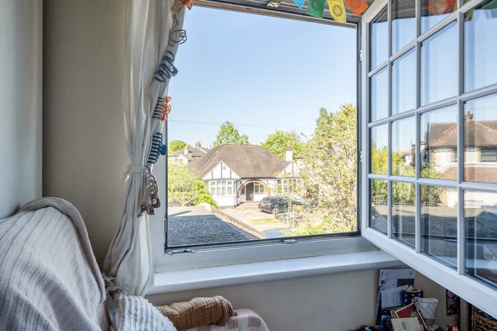 Myddelton Park, Whetstone, N20