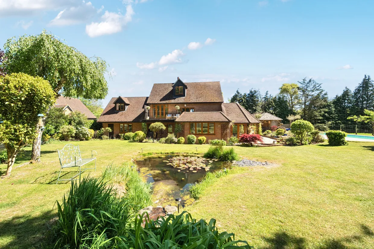Rosehall Green, Sarratt, WD3 photo 14