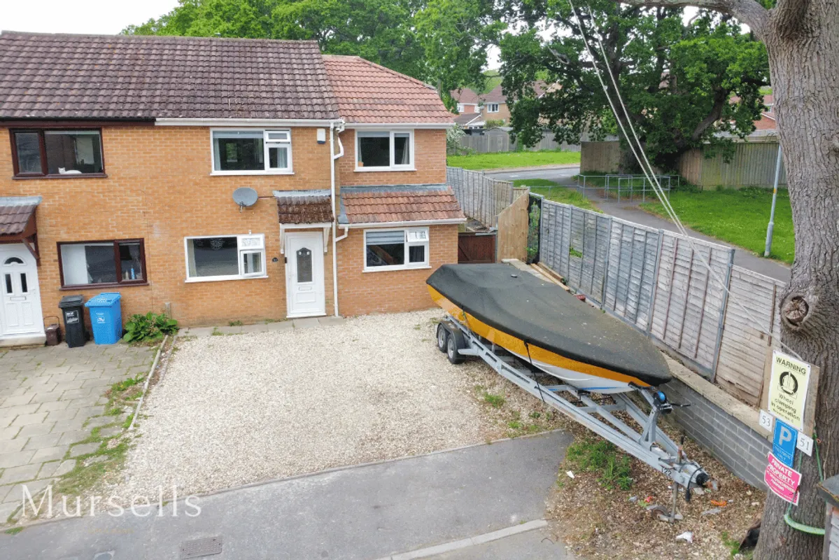Sandpiper Close, Poole, BH17