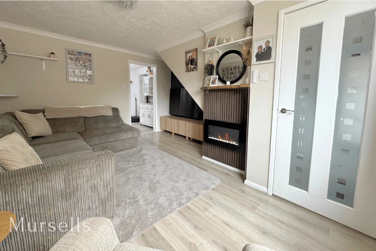 Sandpiper Close, Poole, BH17