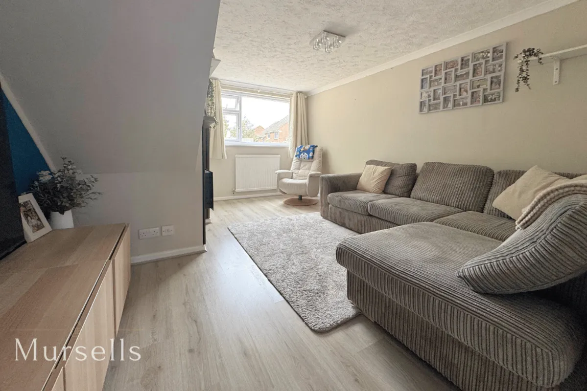 Sandpiper Close, Poole, BH17