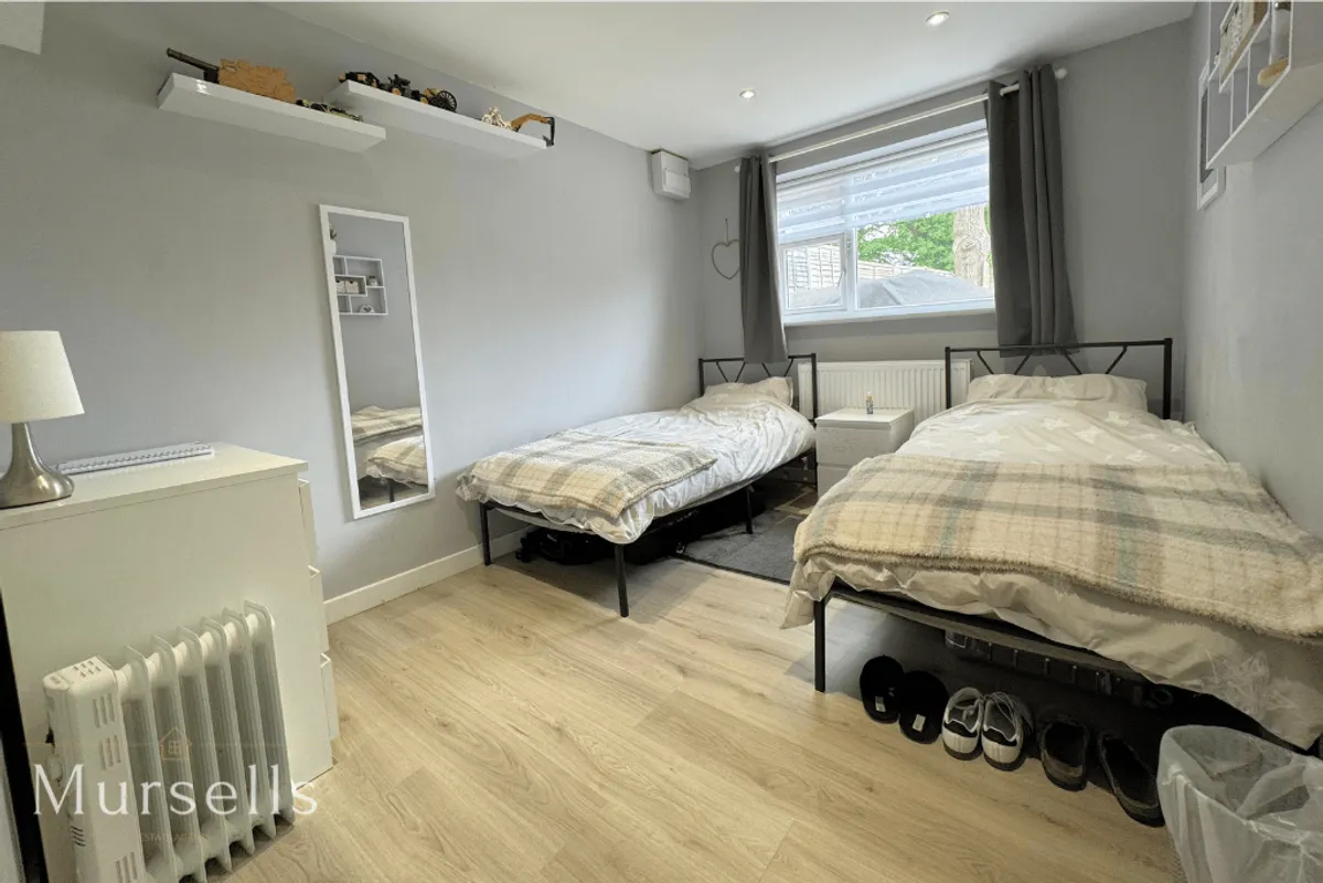Sandpiper Close, Poole, BH17