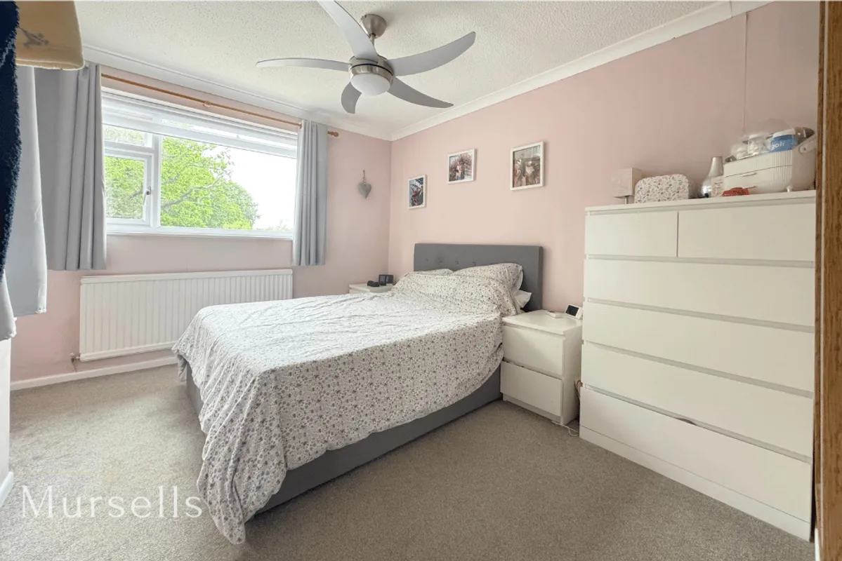 Sandpiper Close, Poole, BH17