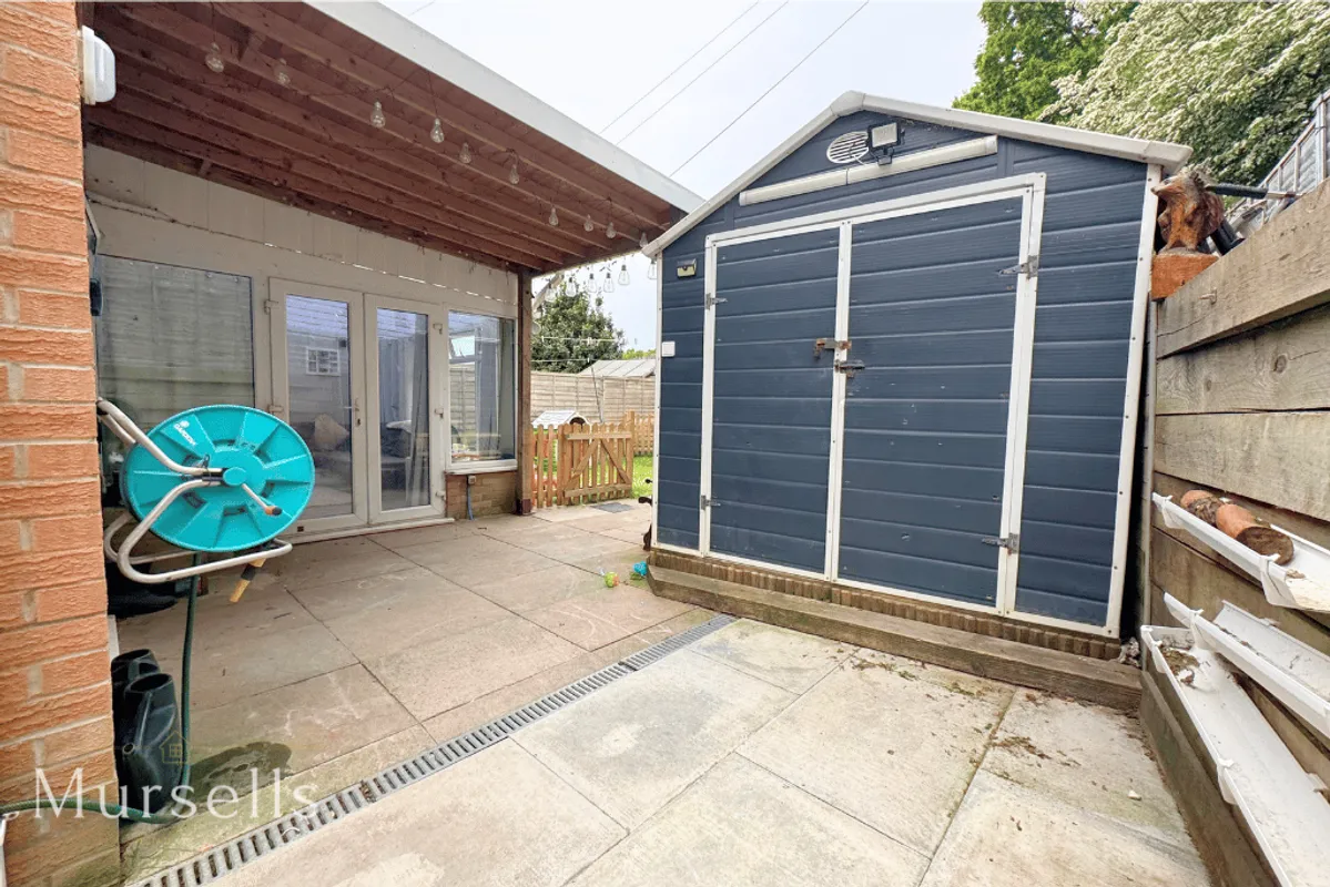 Sandpiper Close, Poole, BH17