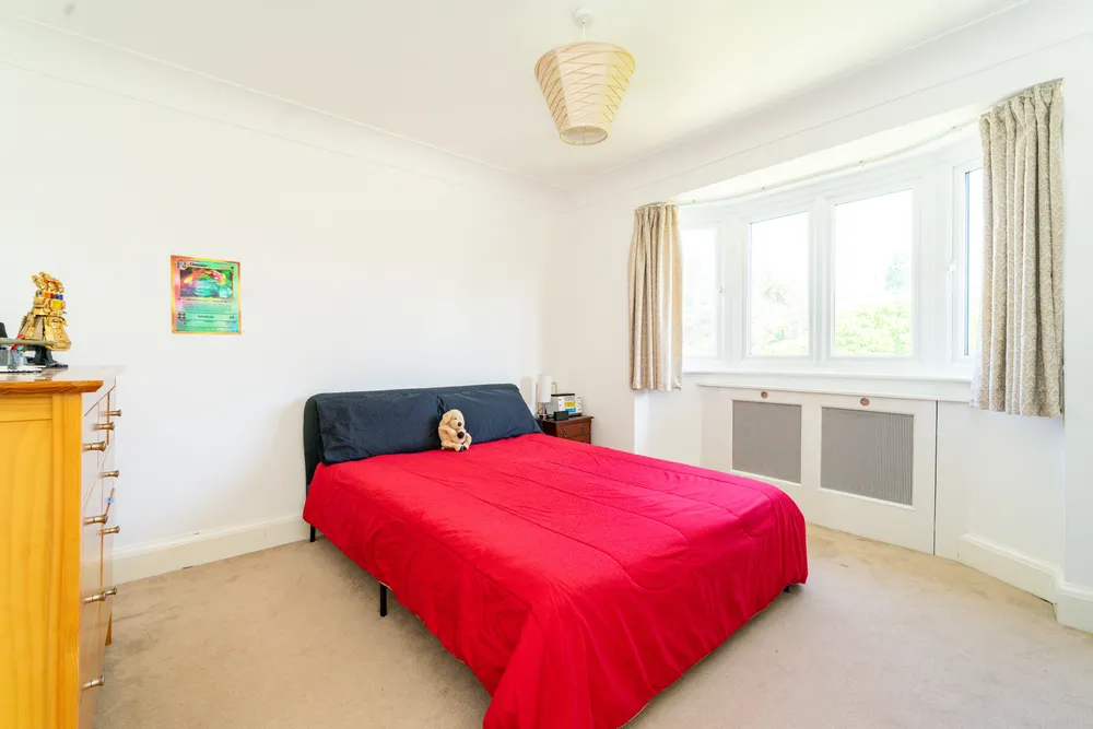 Chesterfield Road, London, W4