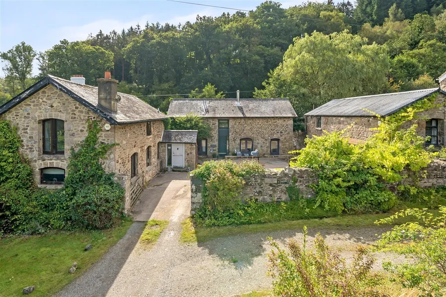 Property Image 33